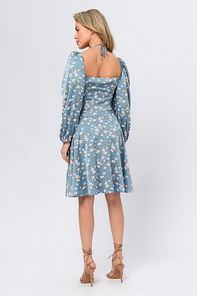 Платье серо-голубого цвета с принтом длины мини со сборкой на лифе