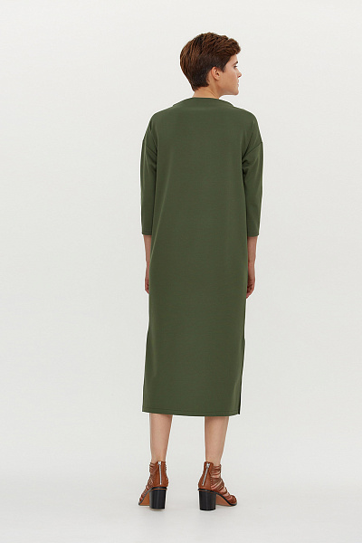 Платье зеленое длины миди со спущенным плечом и разрезами по бокам