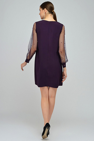 Платье фиолетовое длины мини с бусинами на рукавах