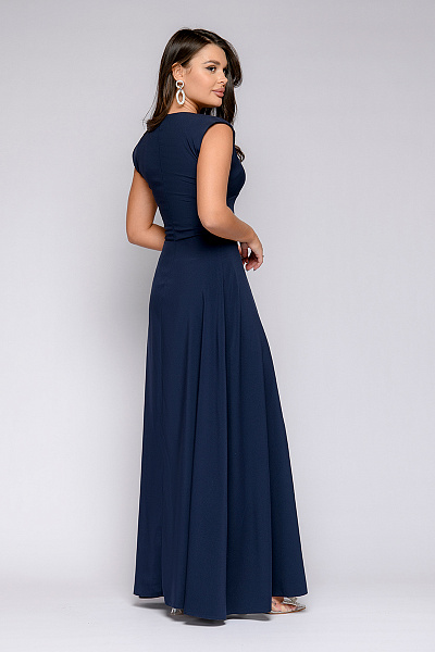 Платье темно-синее длины макси с глубоким декольте