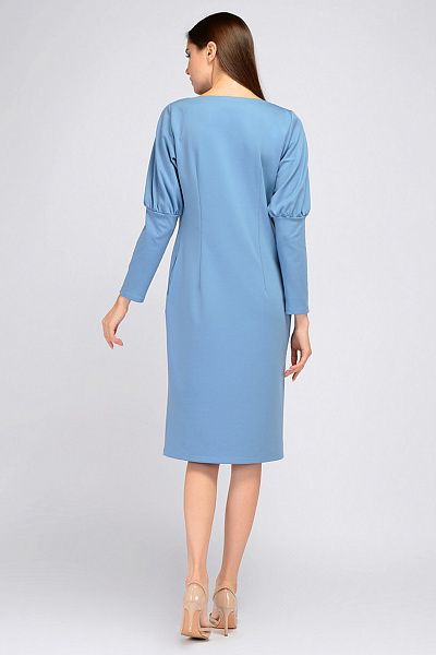 Платье голубое длины миди с карманами и длинными рукавами