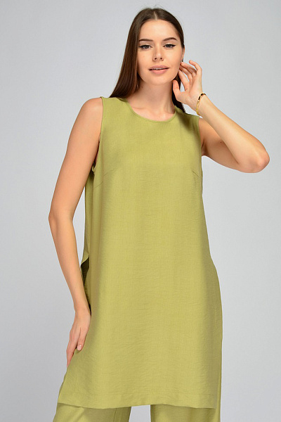 Блуза длинная оливкового цвета с разрезами по бокам и без рукавов