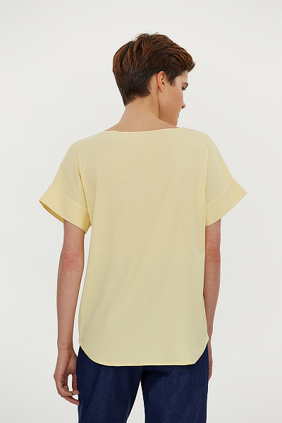 Блуза желтая с короткими рукавами