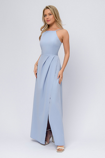 Платье светло-голубое длины макси с имитацией запаха и открытыми плечами