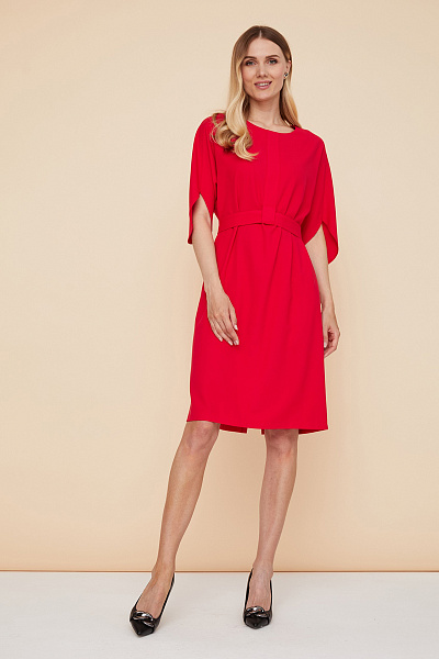 Платье красное длины мини с поясом свободного силуэта