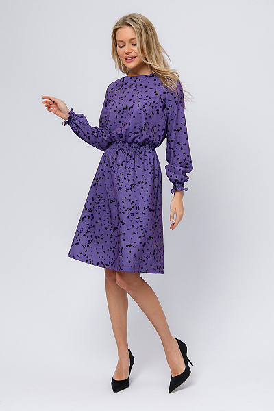 Платье фиолетовое с принтом и длинными рукавами