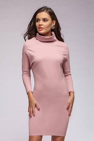 Платье-свитер свободного кроя цвета пыльной розы