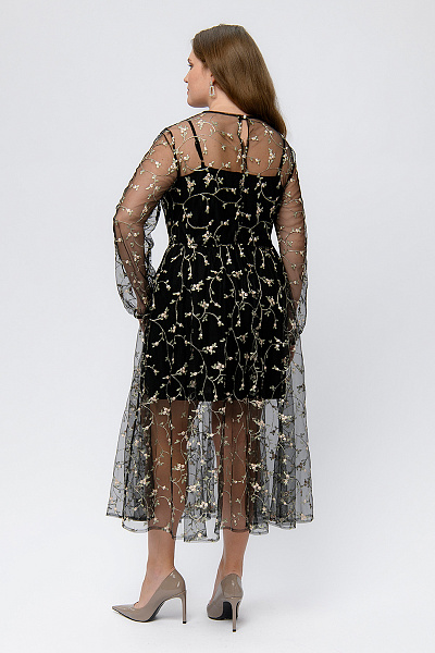 Платье черного цвета длины миди с отделкой из фатина
