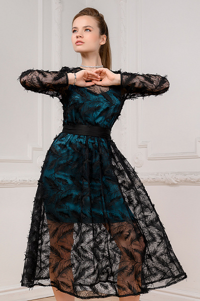 Платье бирюзовое длины миди с длинными рукавами и верхом из фатина