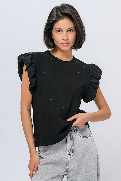 Блуза черного цвета с короткими рукавами