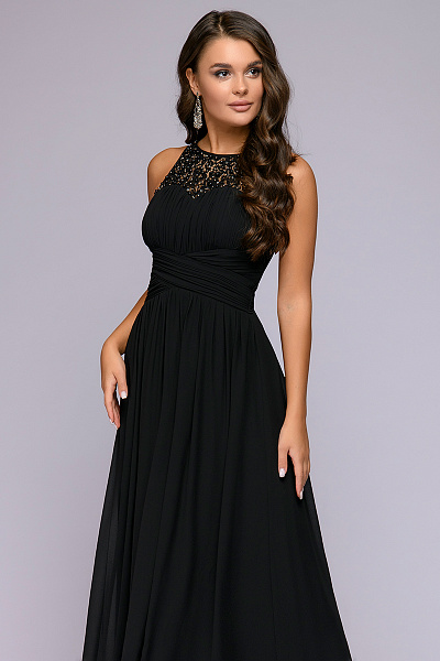 Платье черное длины макси с жемчужной отделкой