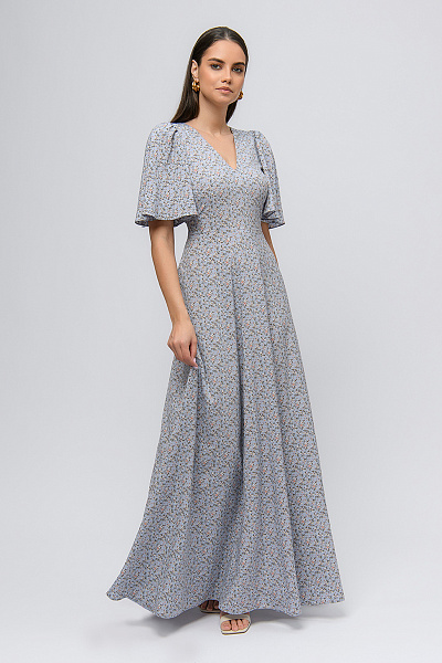 Платье голубого цвета с принтом длины макси с глубоким вырезом